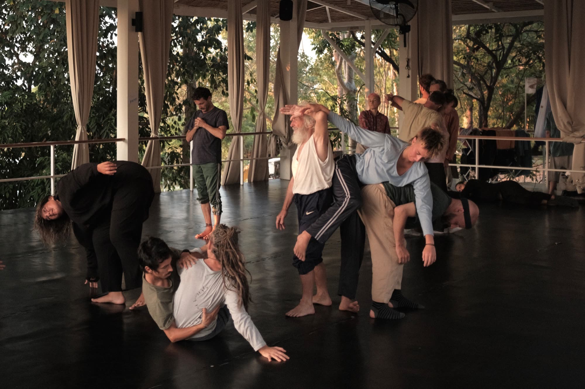 Contact improvisation photograph 12 by Amanda Roth